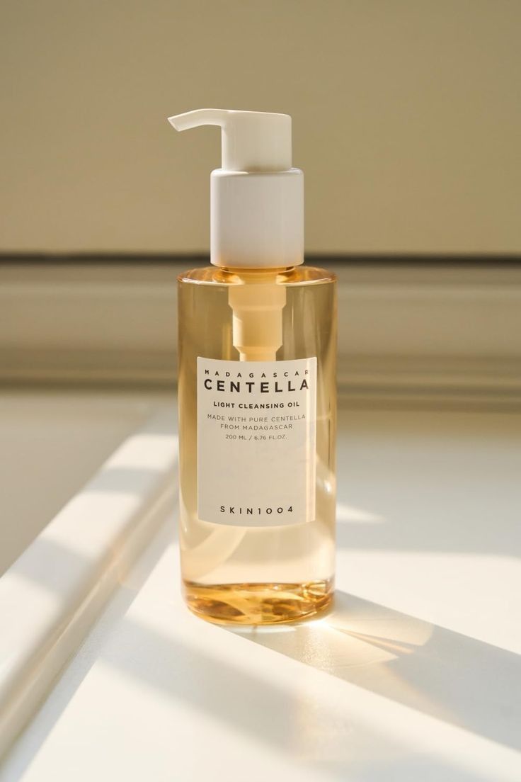 Aceite Limpiador Madagascar Centella Light Cleansing Oil 200 ml - SKIN 1004