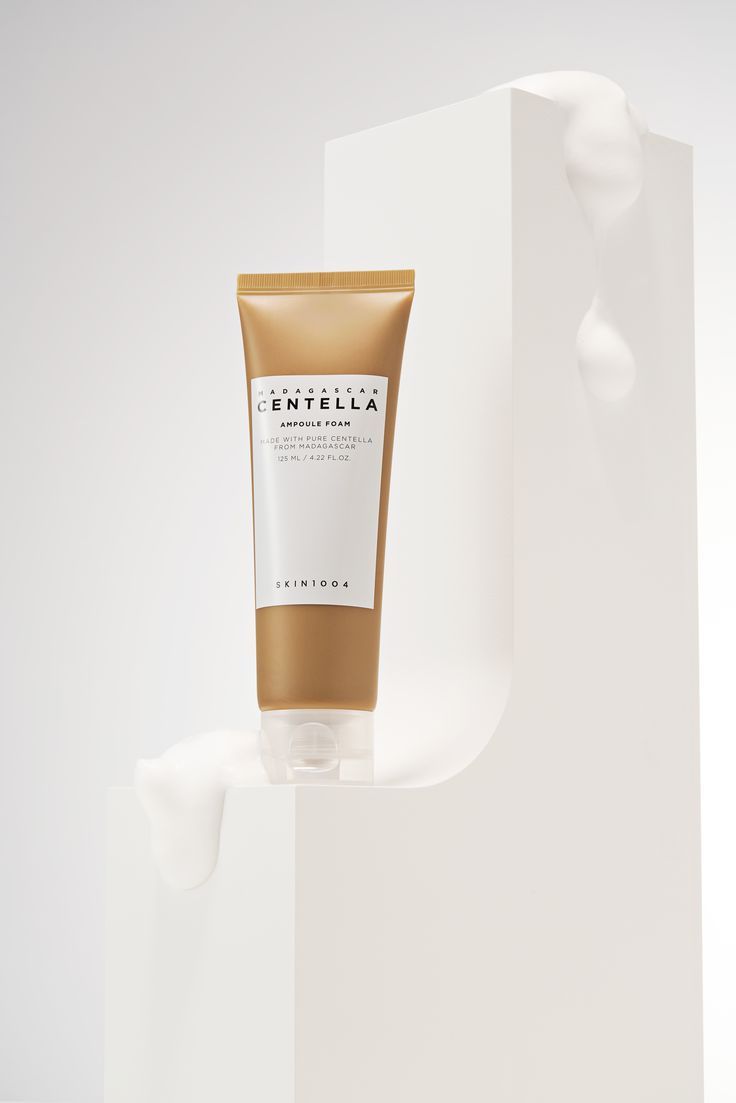 Espuma Limpiadora Madagascar Centella Ampoule Foam 125 ml - SKIN 1004