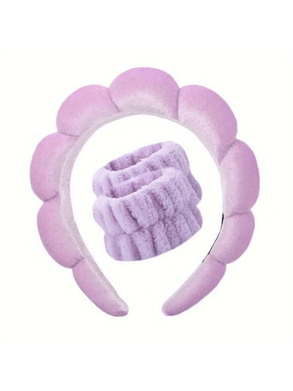 Diadema y muñequera para rutina skincare